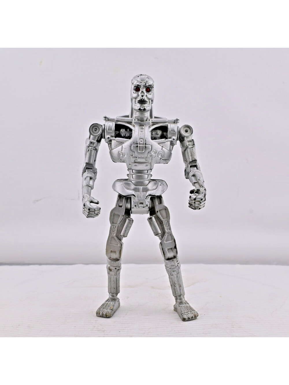 VTG 91 Terminator 2 T-800 Techno Punch 5.5" Action Figure Display Kenner Carolco